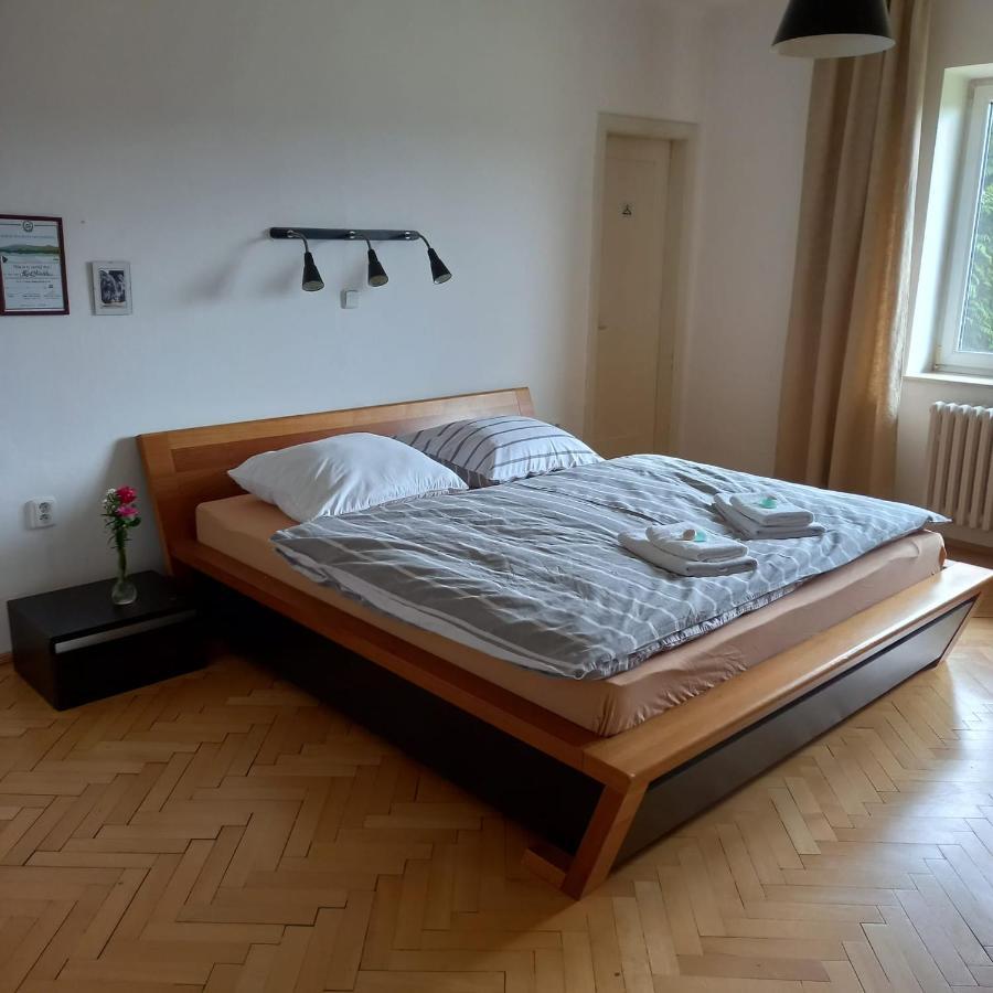 Апартаменты Vila Hesha Чески-Крумлов Экстерьер фото
